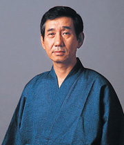 Yasuhito Yoshii Yasuhito Yoshii